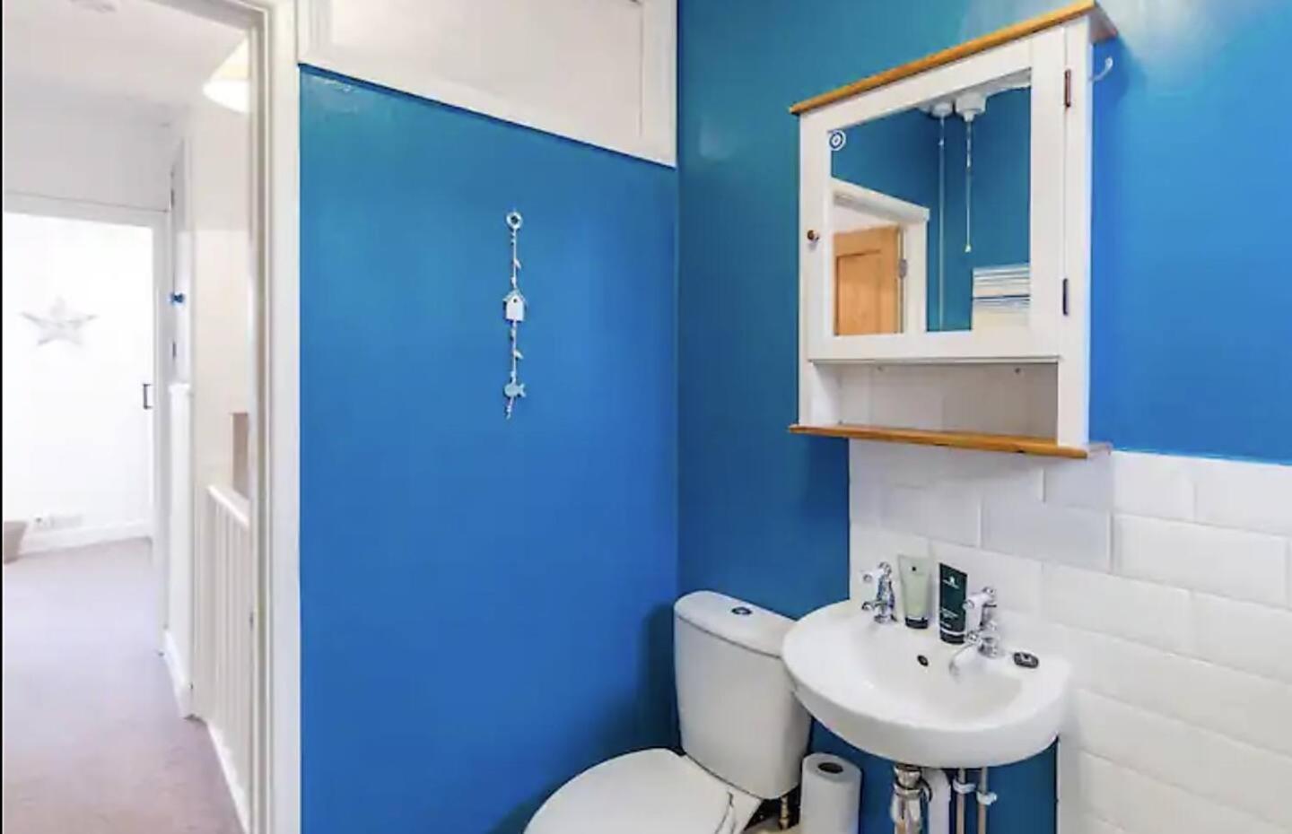 Holiday home Turnstone Retreat - Parking