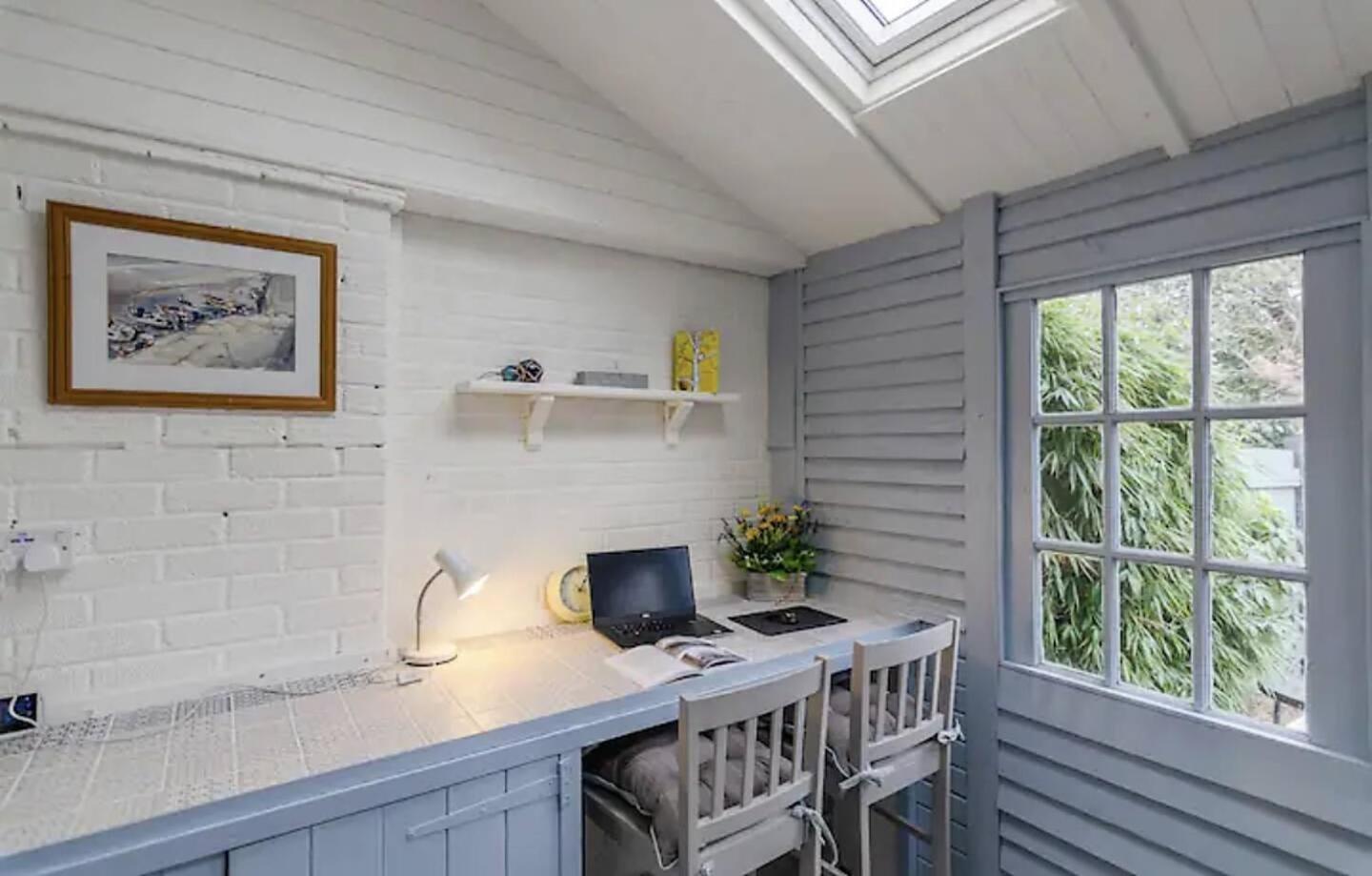 Turnstone Retreat - Parking Holiday home